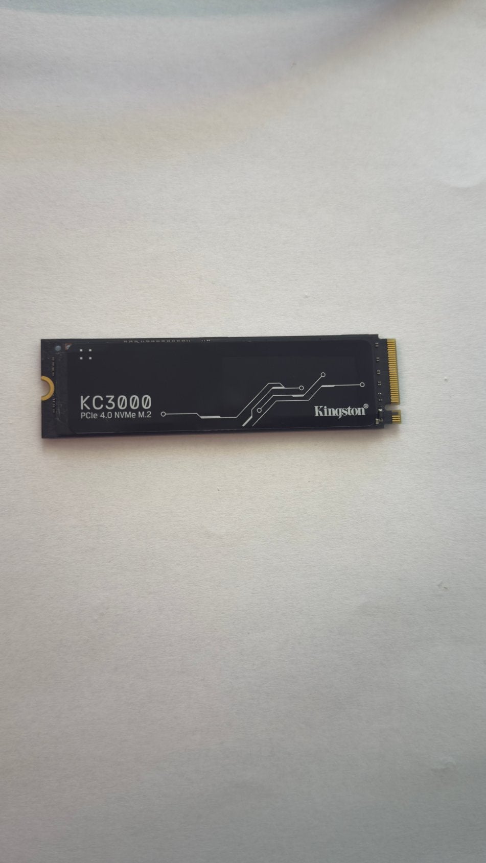 kingston kc3000 2tb pcie 4.0 nvme m.2 ssd - 100% conditie, Computers en Software, Harde schijven, Intern, SSD, Ophalen of Verzenden