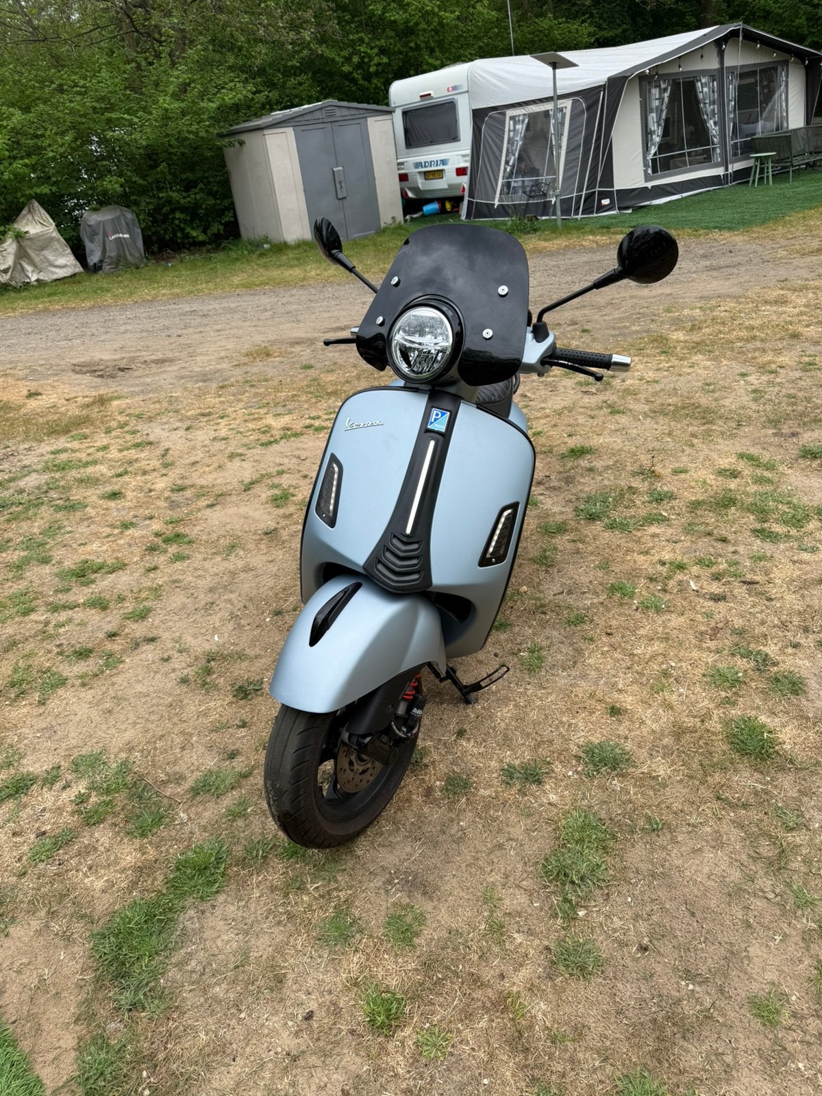 Mooie Vespa 300 GTS Super, Scooter, Sportuitlaat, Automaat, 300 cc