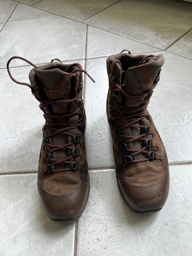 Gedragen paar HAIX Scout legerschoenen maat 8.42 Br 4, Verzenden, Gebruikt, Schoenen