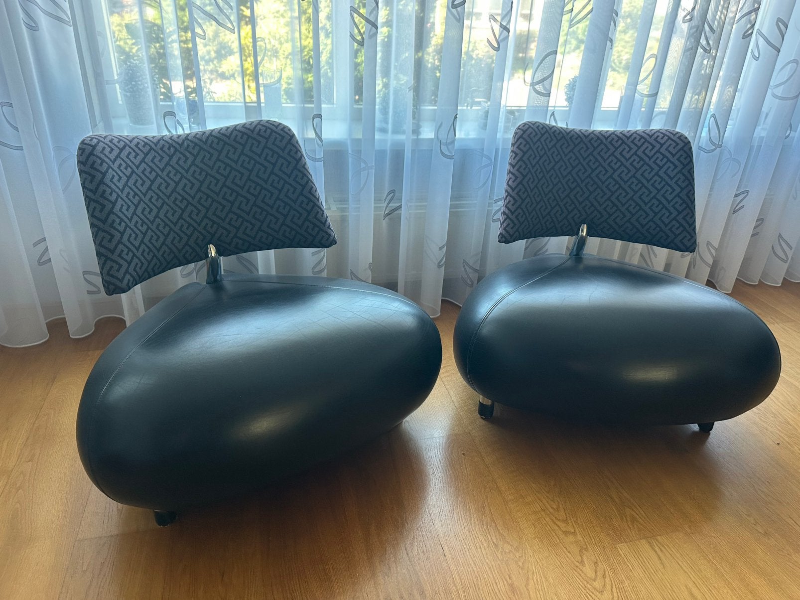 3 x Leolux Pallone, Ophalen, Zo goed als nieuw, Leer, Eén