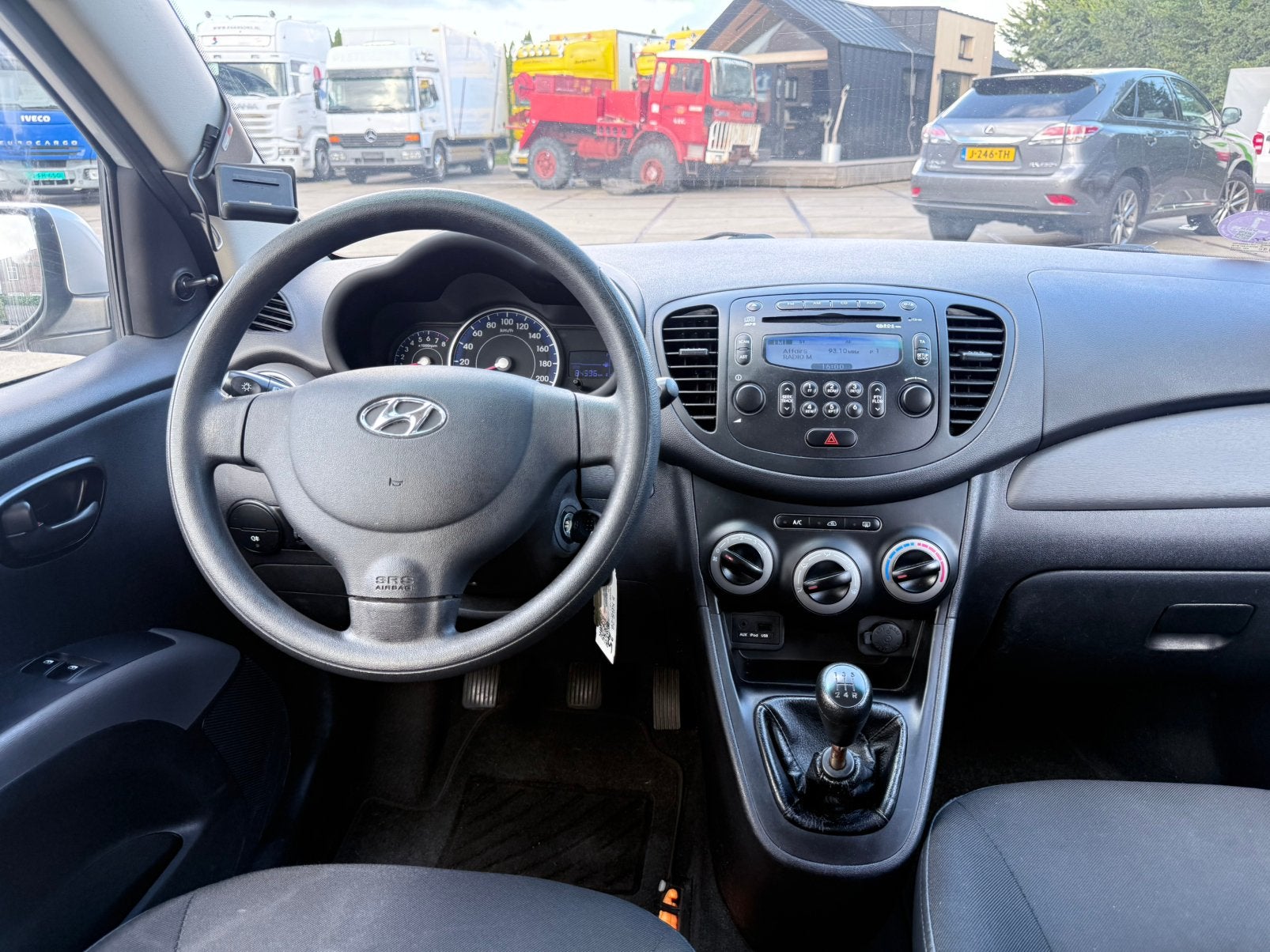 Foto 21 van Hyundai i10 1.0 || 84.996 KM NAP | Airco | 5-Deurs |APK 2027