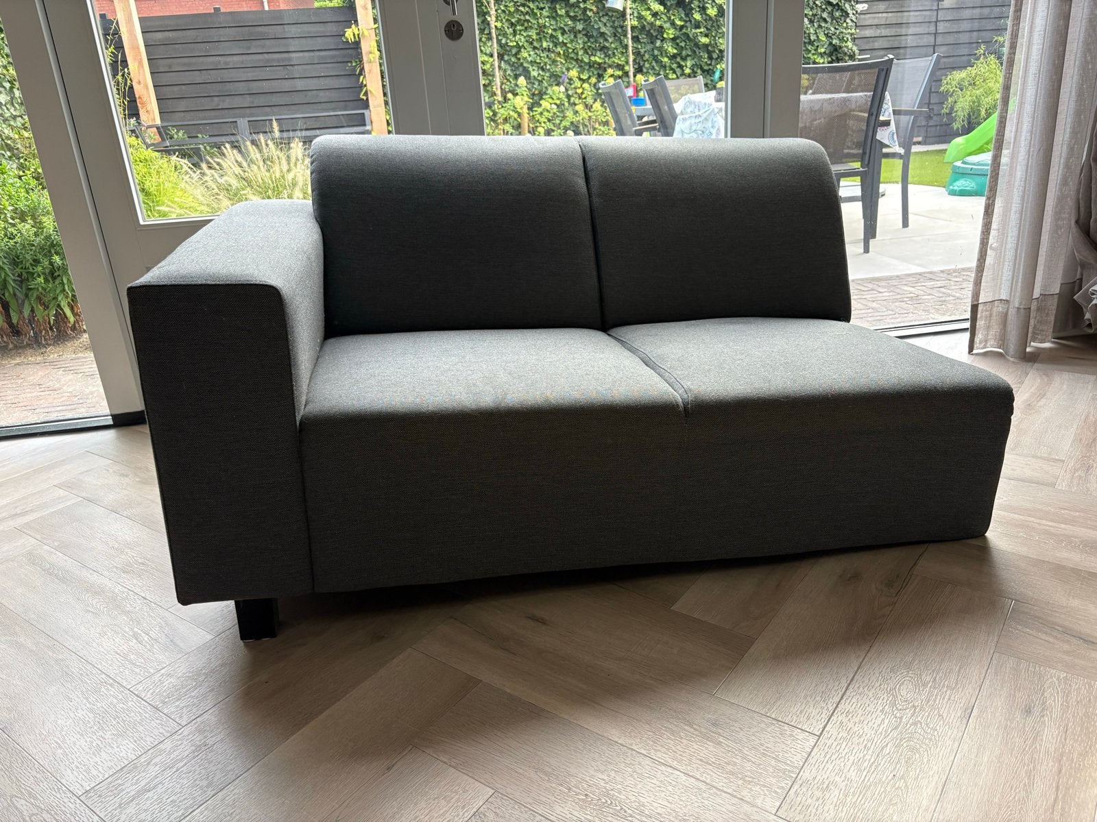 Deel hoekbank Joost grijs van Leen Bakker 140cm x91cm bxd, Ophalen, Gebruikt, Tweepersoons, 75 tot 100 cm