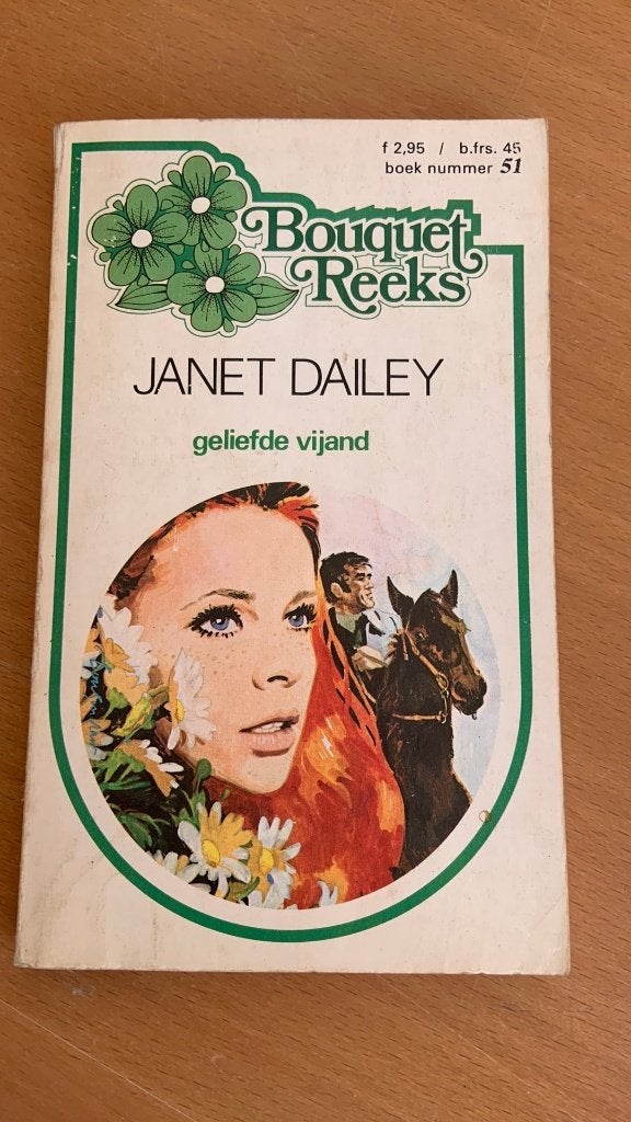 Geliefde vijand - Janet Dailey - Bouquet reeks, Boeken, Ophalen of Verzenden, Zo goed als nieuw