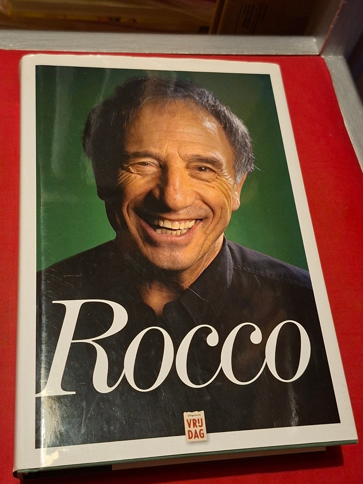 GESIGNEERD Rocco Granata - Rocco: De autobiografie., Ophalen of Verzenden, Gelezen, Rocco Granata, Kunst en Cultuur