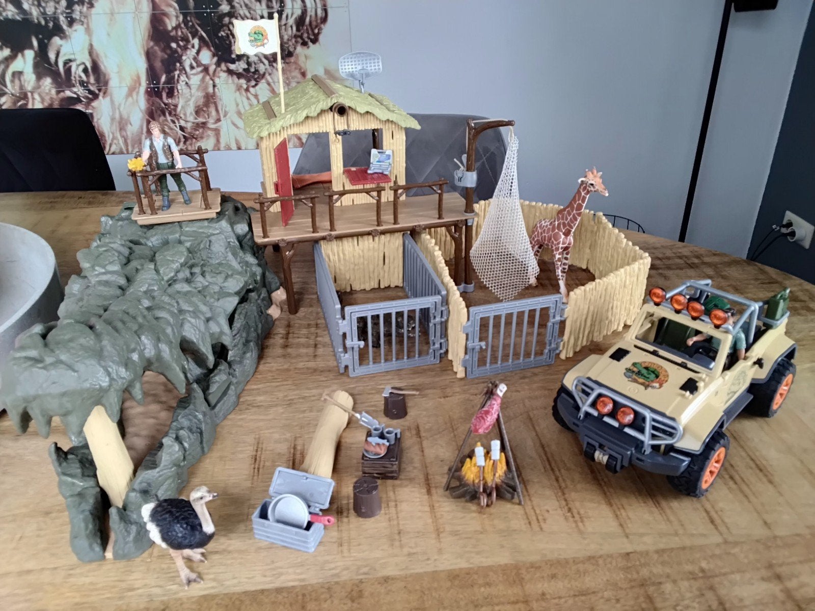 Schleich Wildlife Onderzoekcentrum incl Safari jeep en diere, Ophalen of Verzenden, Zo goed als nieuw