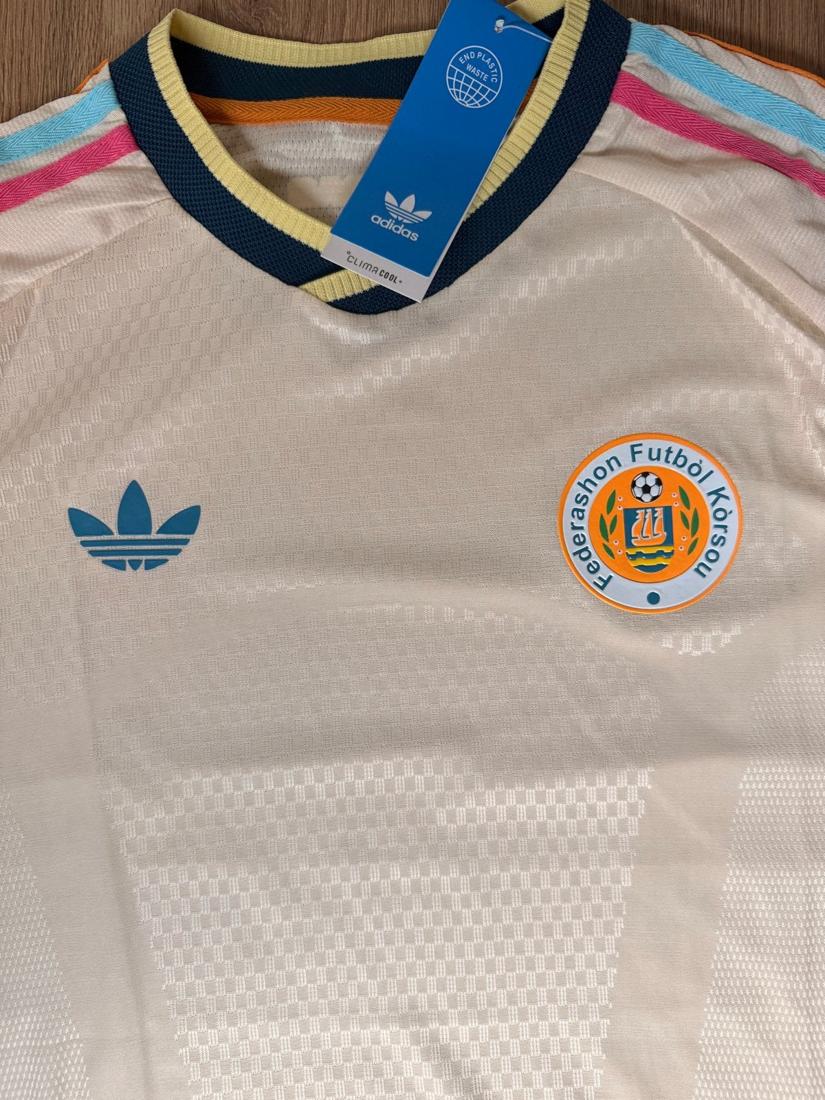 Adidas Curaçao Voetbalshirt - Nieuw met labels, Nieuw, Ophalen of Verzenden, Voetbal, Meerkleurig