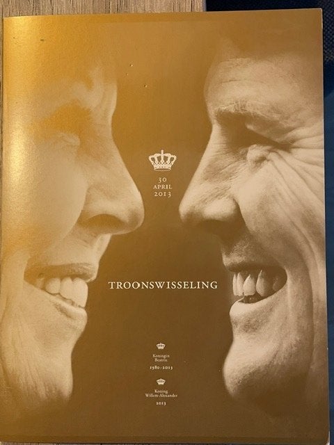 Postzegelmapje Kroning 2013, Postzegels en Munten, Postzegels | Nederland, Ophalen of Verzenden, Na 1940, Postfris