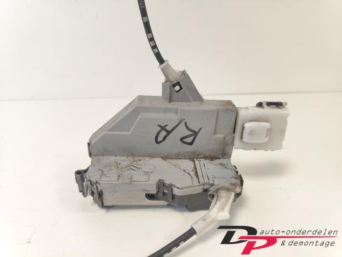 Deurslot Mechaniek 4Deurs rechts-achter van een Peugeot 308, Auto-onderdelen, Carrosserie en Plaatwerk, Gebruikt, -, -, Ophalen of Verzenden