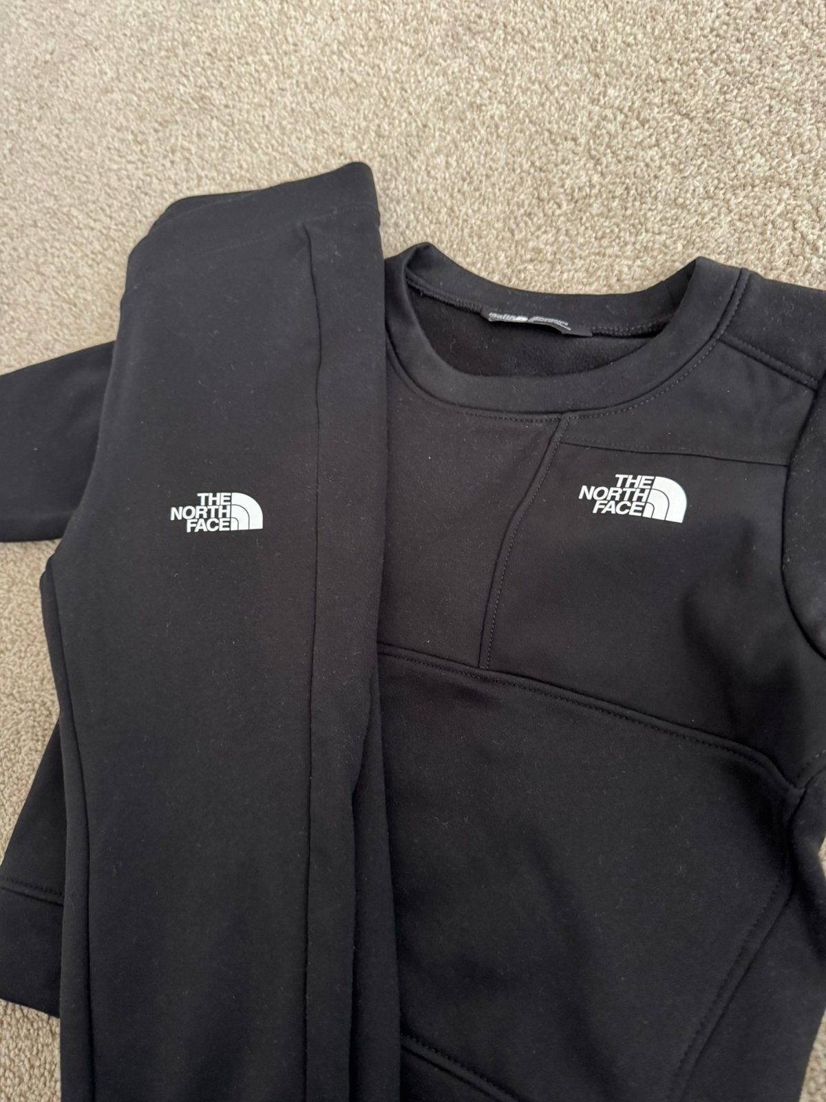 North Face kinderset - 4 jaar / Zwart ZGAN, Zwart, Overige maten, Ophalen of Verzenden, Zo goed als nieuw