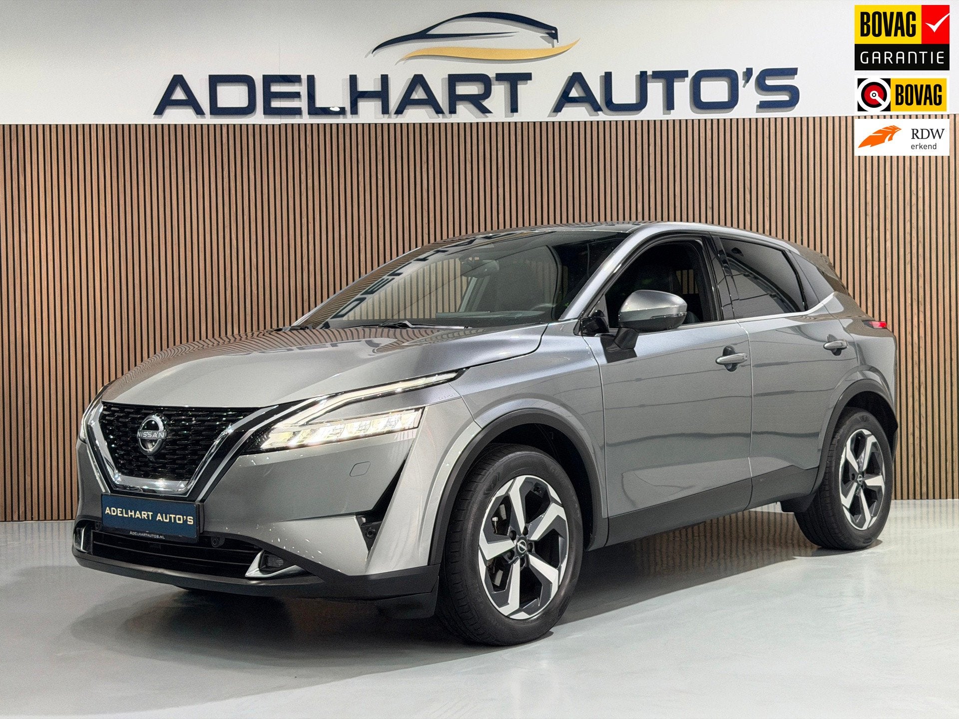 Nissan Qashqai 1.3 MHEV Tekna 158 PK Automaat Navigatie full, Auto's, Dealer onderhouden, Gebruikt, 4 cilinders, Bedrijf
