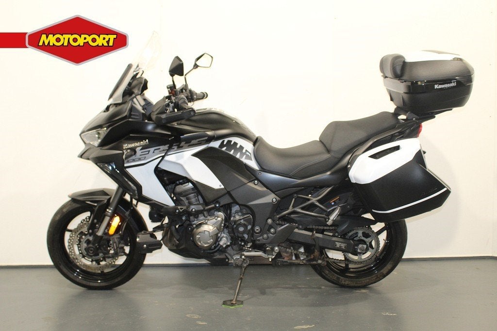 Kawasaki VERSYS 1000 SE TOURER (bj 2019), Motoren, Motoren | Kawasaki, Bedrijf, Info@kawasaki.nl, Toermotor, Jacobus Spijkerdreef 1-3
2132 PZ  Hoofddorp, NL
