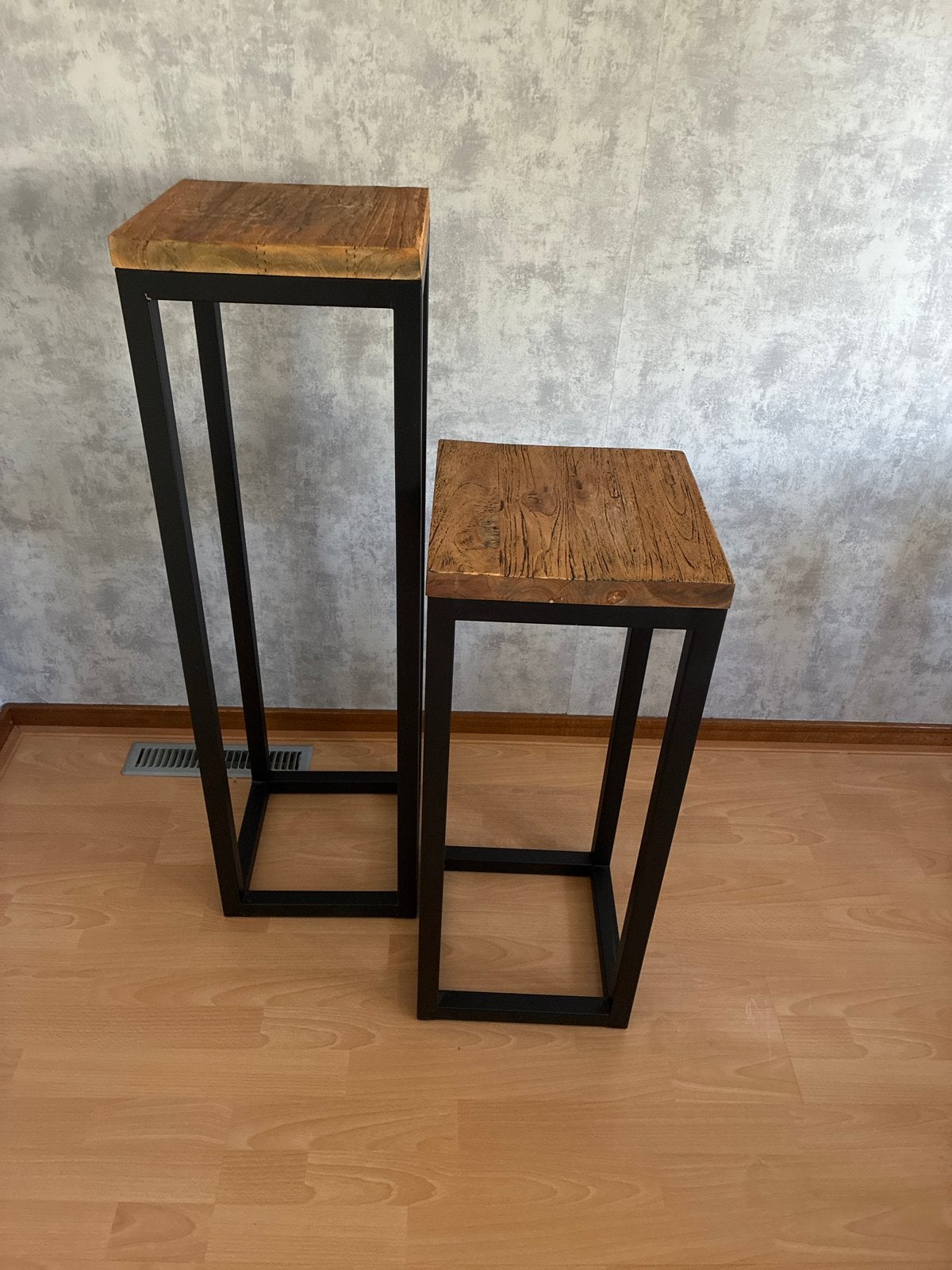 Industriële plantentafels - Set van 2 (100x30 & 75x30), Ophalen, Hout, Zwart, Zo goed als nieuw