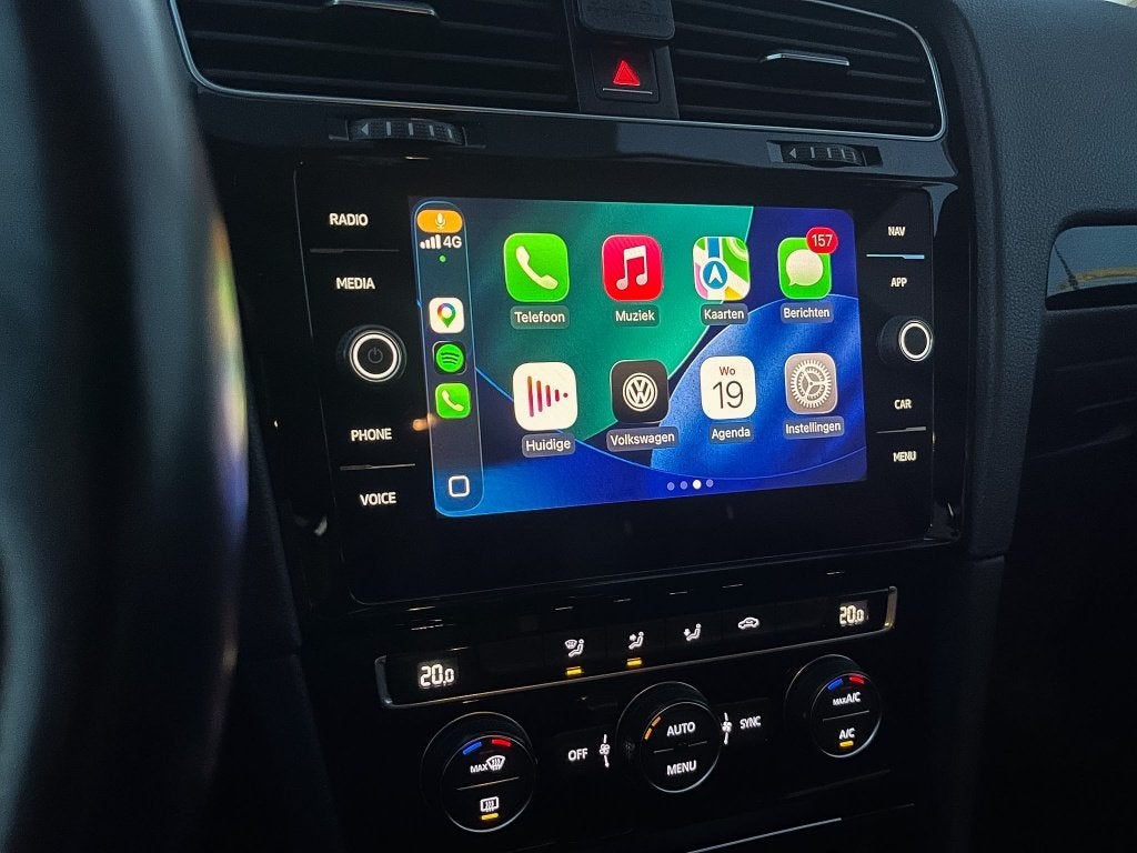 Volkswagen Golf 7.5 AUTOMAAT SOUNDPACK (CARPLAY,CAMERA,ACC), 620 kg, 3 cilinders, 1157 kg, 999 cc