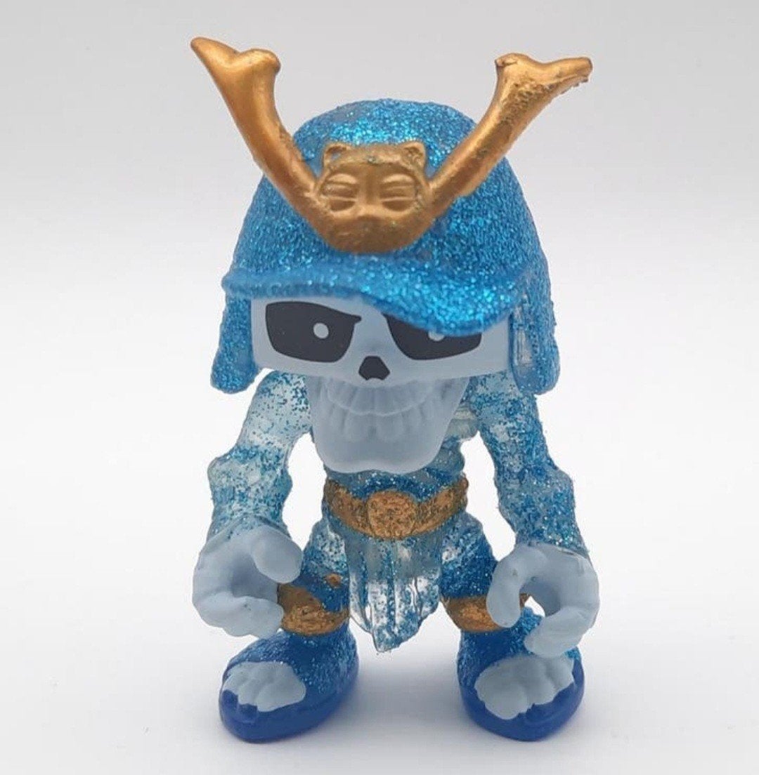 Treasure X Tsunami Slicers Asoaki figuur ca. 6cm hoog, Ophalen of Verzenden, Zo goed als nieuw
