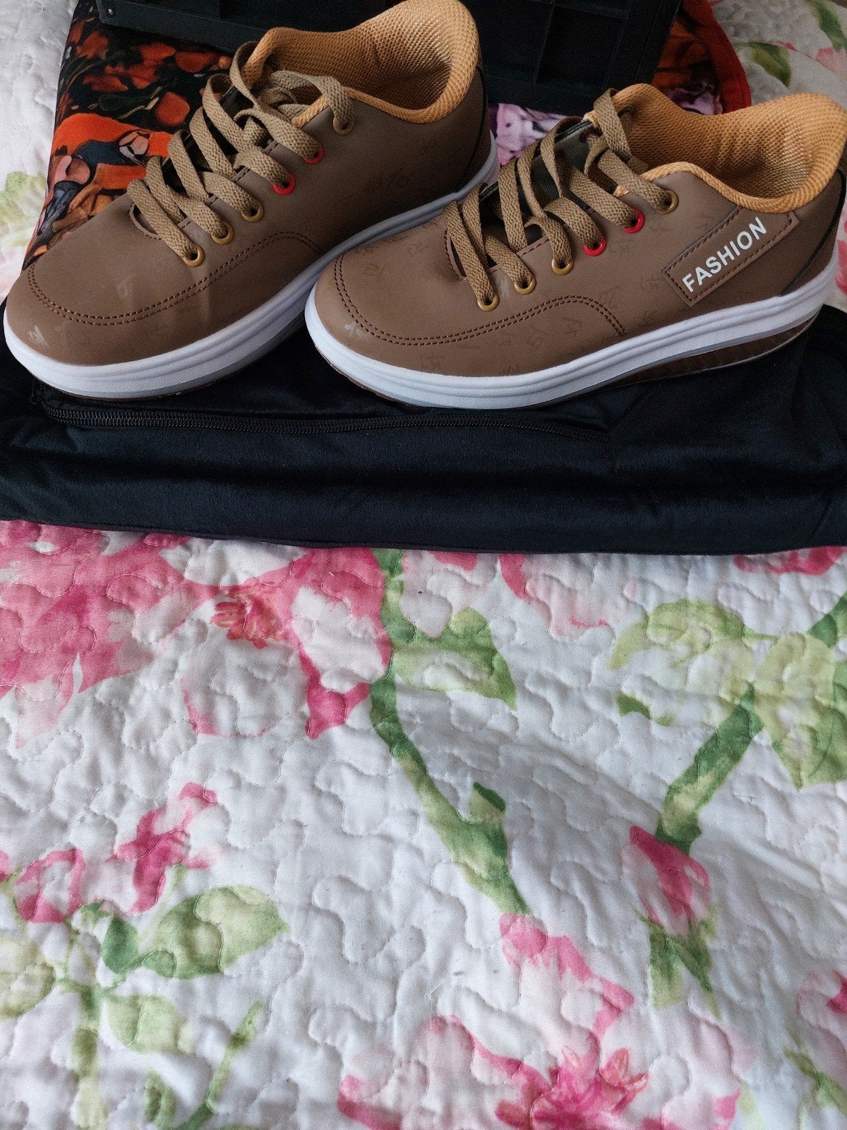 Zgn sneakersmaat 38, Ophalen of Verzenden, Zo goed als nieuw, Zwart, Sneakers of Gympen