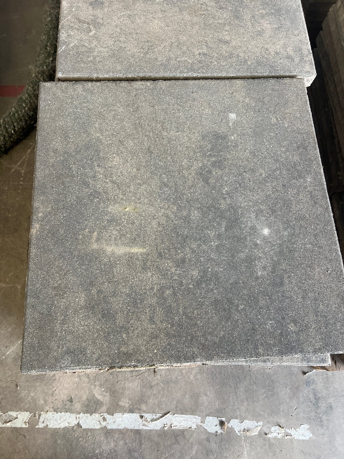 Terrastegels 60x60x4 cm grezzo, Ophalen, Gebruikt, Beton, Terrastegels