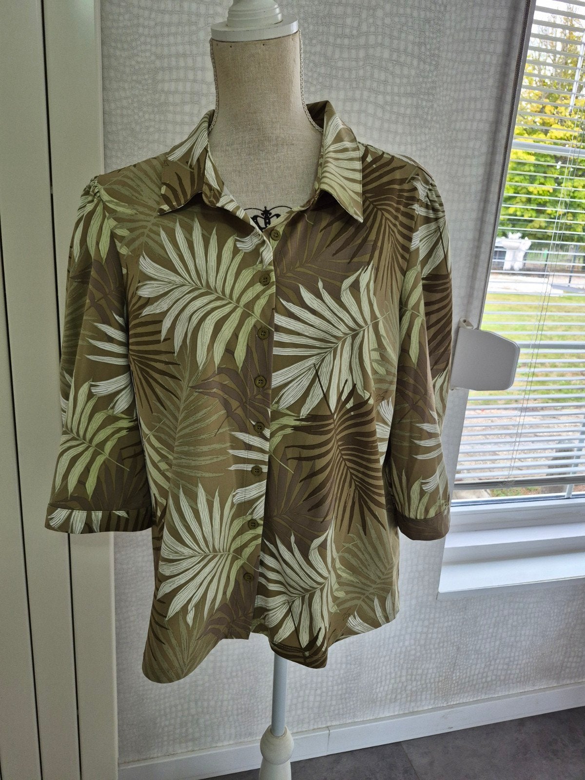 Zoso olijfgroene blouse XXL met bladprint, Kleding | Dames, Maat 46/48 (XL) of groter, Ophalen of Verzenden, Zo goed als nieuw