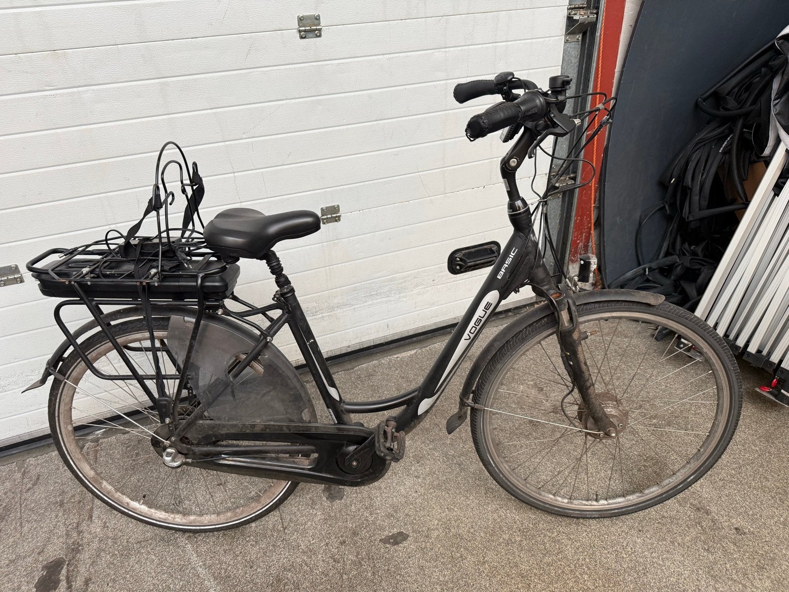 Vogue Basic 3 E-bike - Gaat niet aan, rem defect, Fietsen en Brommers, Ophalen of Verzenden, Gebruikt