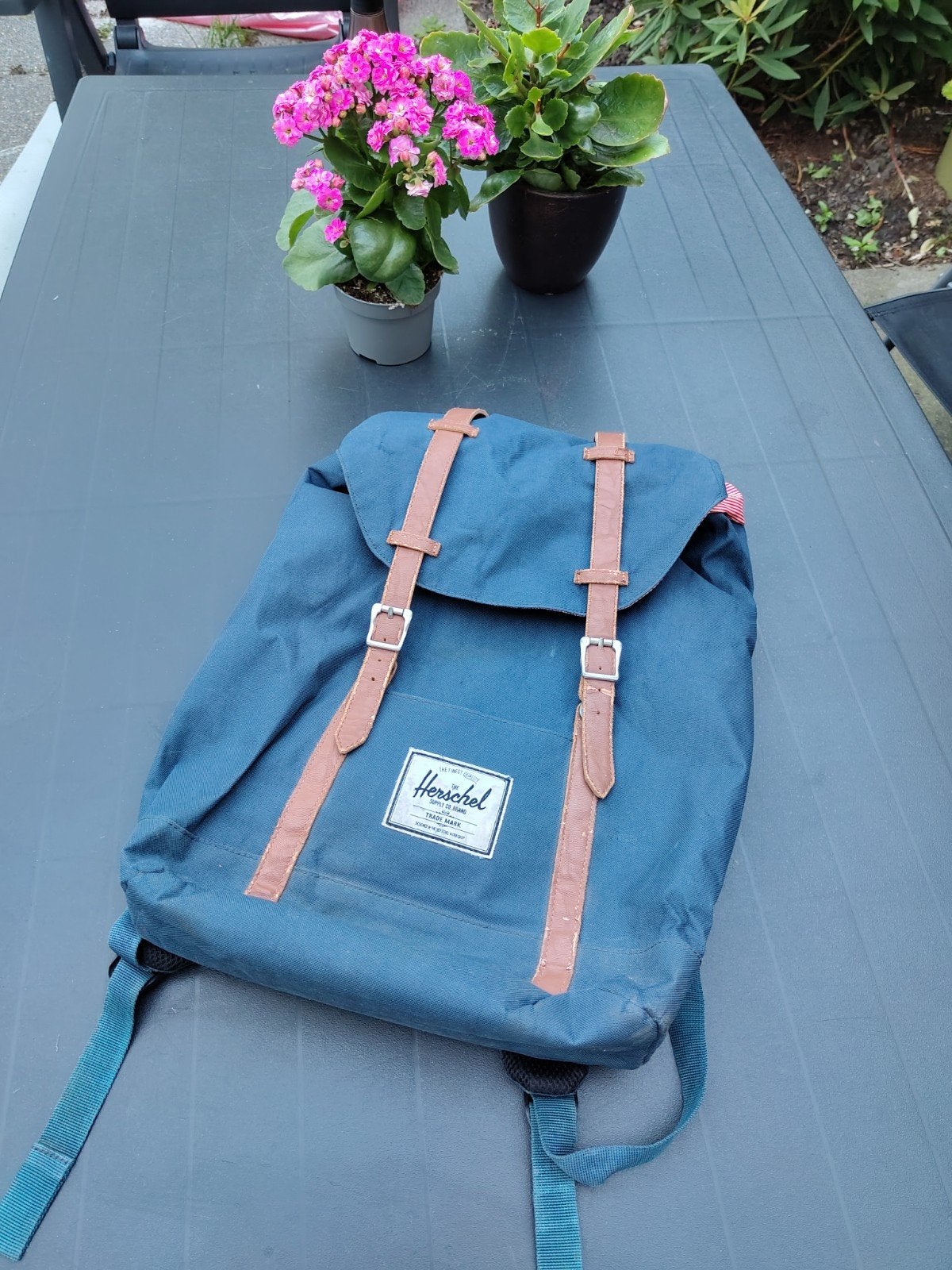 Herschel (laptop)rugtas met magnetische knoopjes, Ophalen, Gebruikt, Overige merken, 30 tot 45 cm