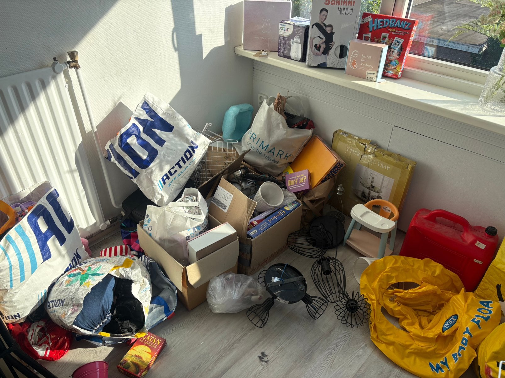 Rommelmarkt spullen, Ophalen, Zo goed als nieuw