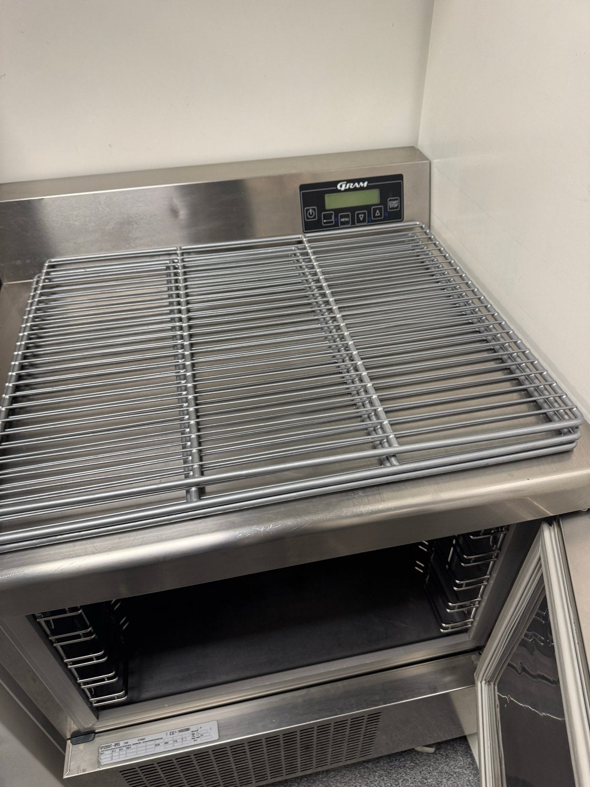 Gram Shockvriezer - Professionele Blast Chiller, Witgoed en Apparatuur, Gebruikt, 200 liter of meer, 60 cm of meer, Met aparte vriezer