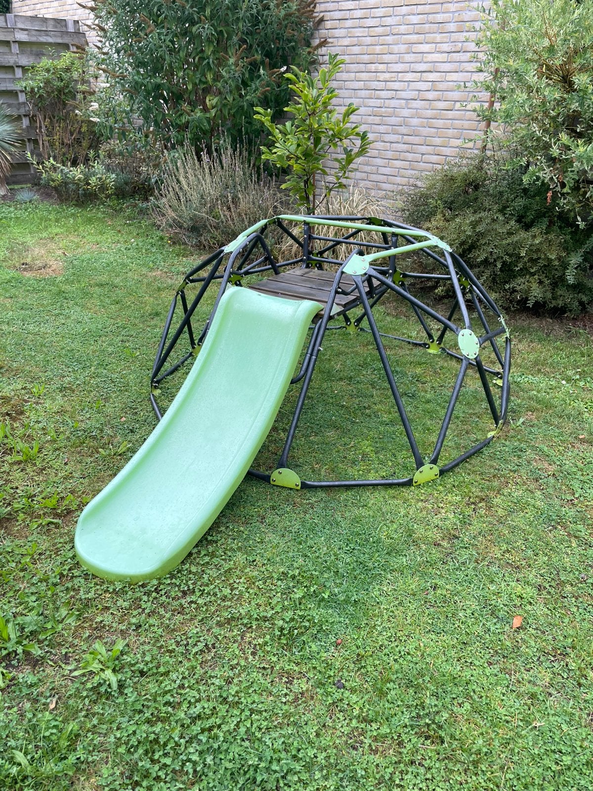 Klimrek met glijbaan, Kinderen en Baby's, Ophalen, Zo goed als nieuw, Glijbaan