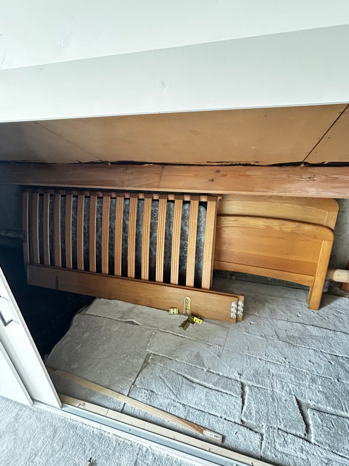 Houten bed frame met matras, Ophalen, Gebruikt, Tweepersoons, 140 cm