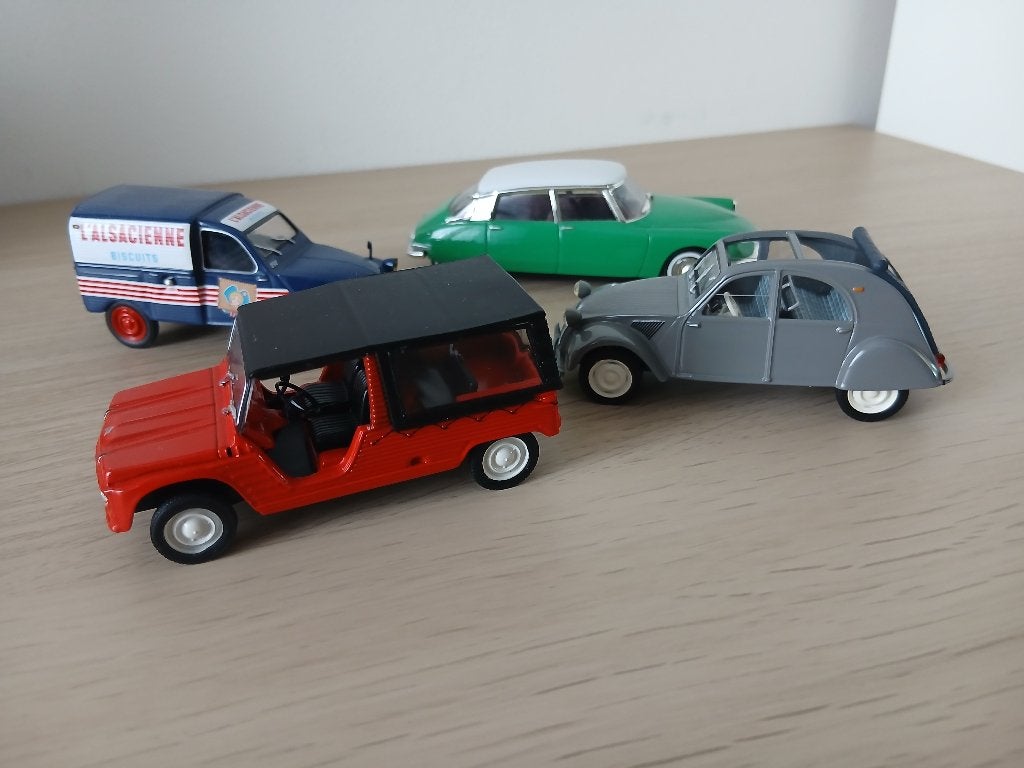 Citroen ds ,mehari 2cv 2cv bestel, Hobby en Vrije tijd, Ophalen, Nieuw, Auto, Overige merken