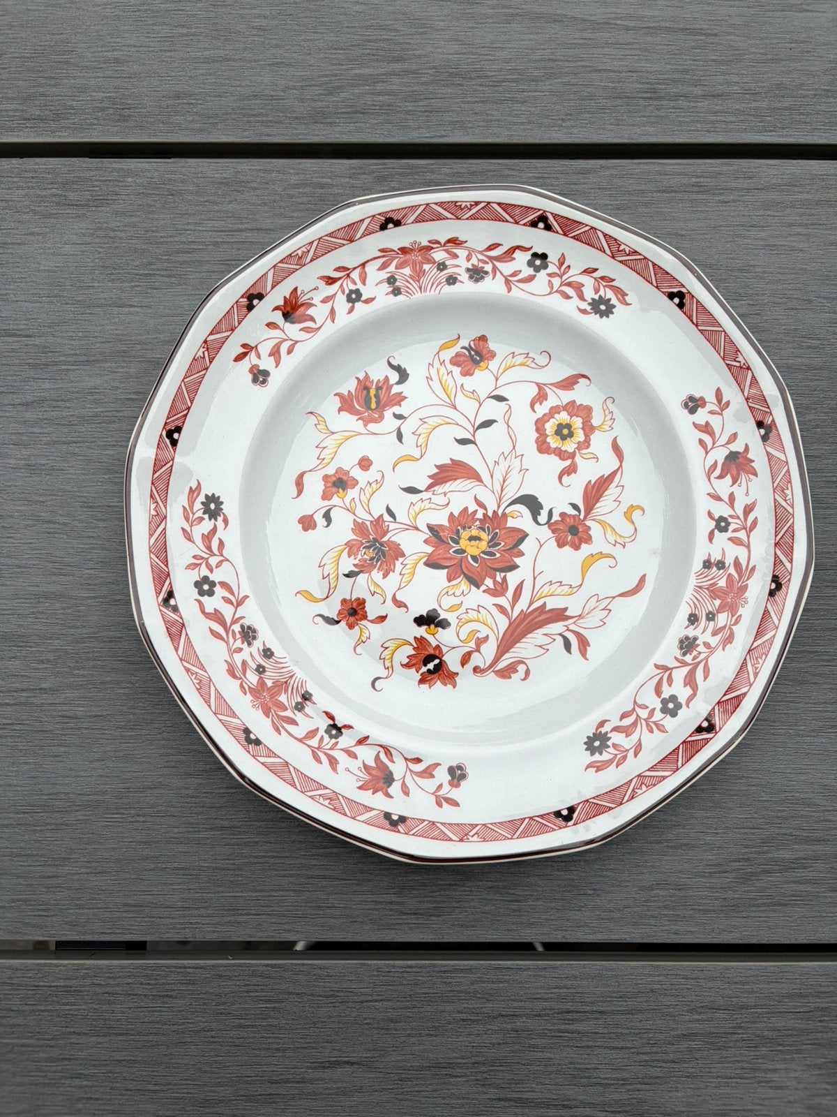 Wedgwood Kashmar, Ophalen of Verzenden, Zo goed als nieuw, Bord(en), Wedgwood
