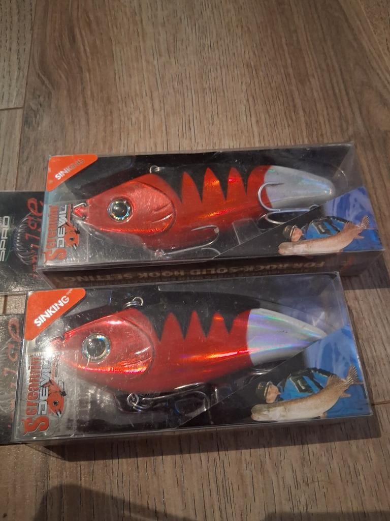 2 x mooi kunstaas screaming devil, Ophalen, Overige typen