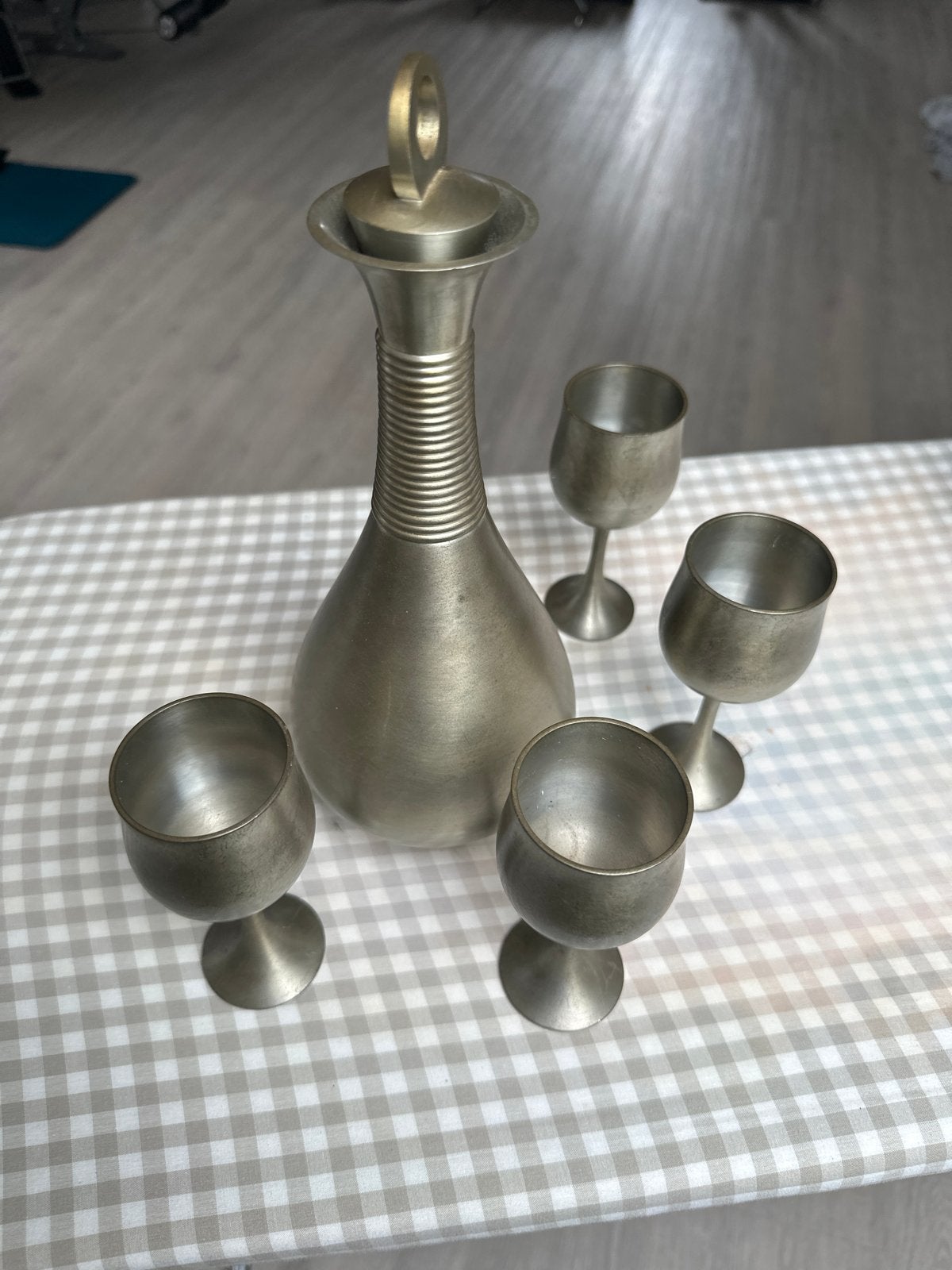 Vintage Selangor Pewter Karaf en 4 Bekers - Jaren '70, Antiek en Kunst, Ophalen of Verzenden