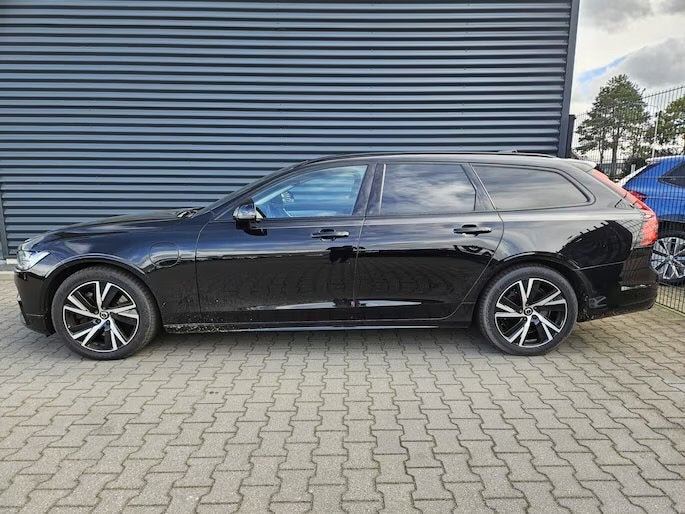 Volvo V90 T8 390pk Plug-in Hybrid Aut AWD 2021 Zwart, Auto's, Automaat, V90, 1969 cc, Zwart