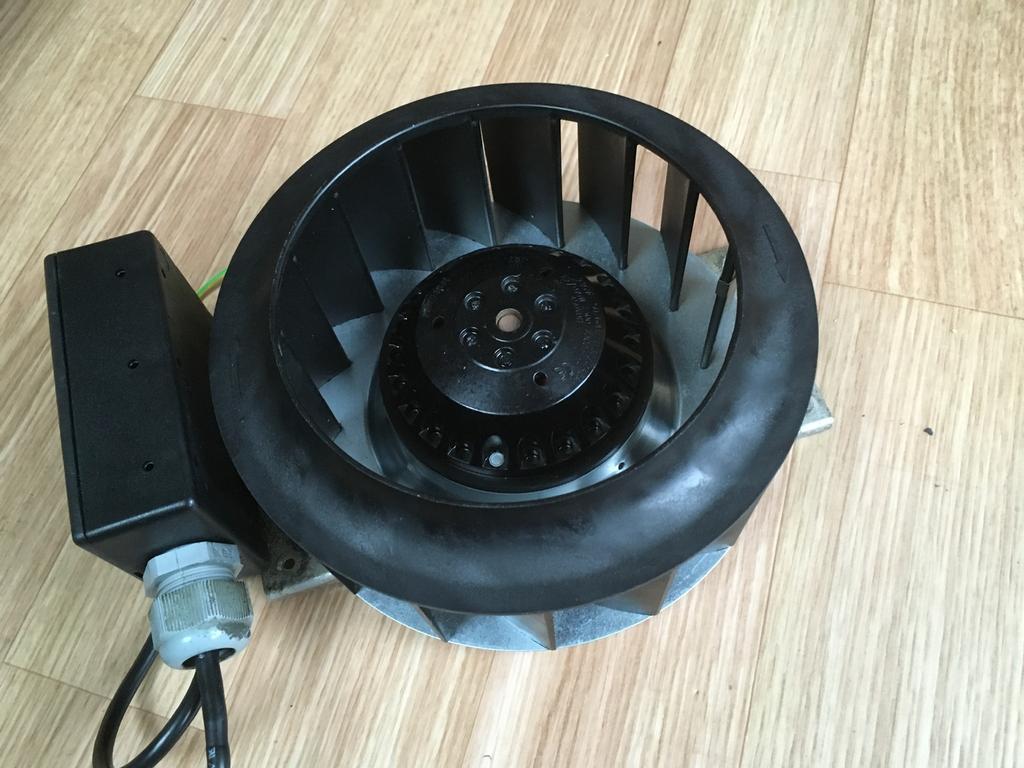 Ventilator ebm-papst R2E 180-AS77- 05. Getest., Ophalen of Verzenden, Ventilator