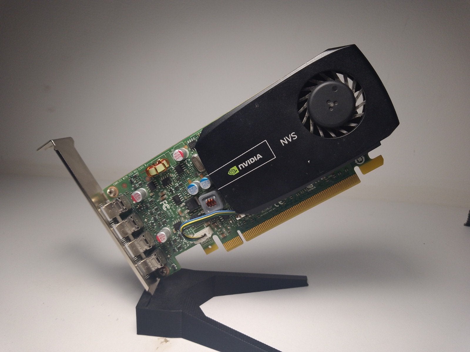 Nvidia NVS 510 2GB GDDR3 Grafische Kaart, Ophalen, Gebruikt, PCI-Express 2, Nvidia
