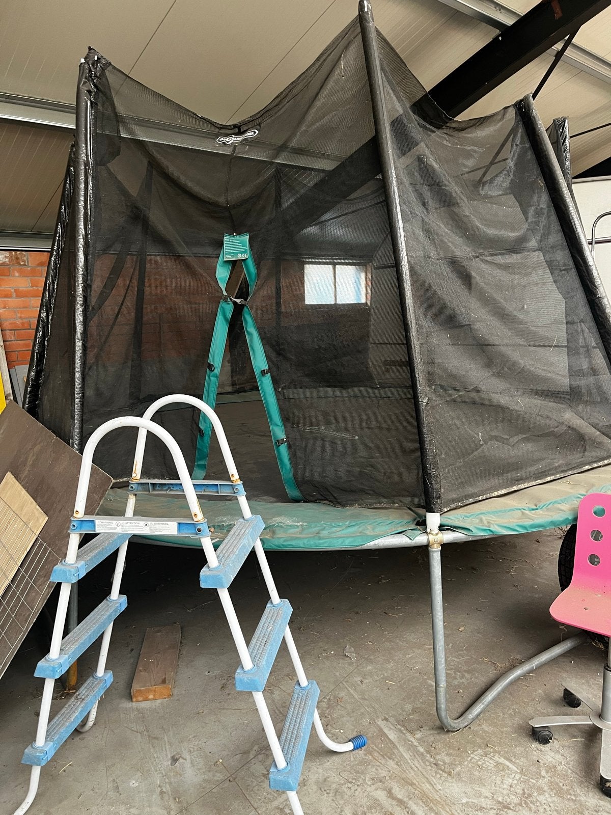 Van Cranenbroek Trampoline met Veiligheidsnet  en Ladder, Ophalen, Gebruikt
