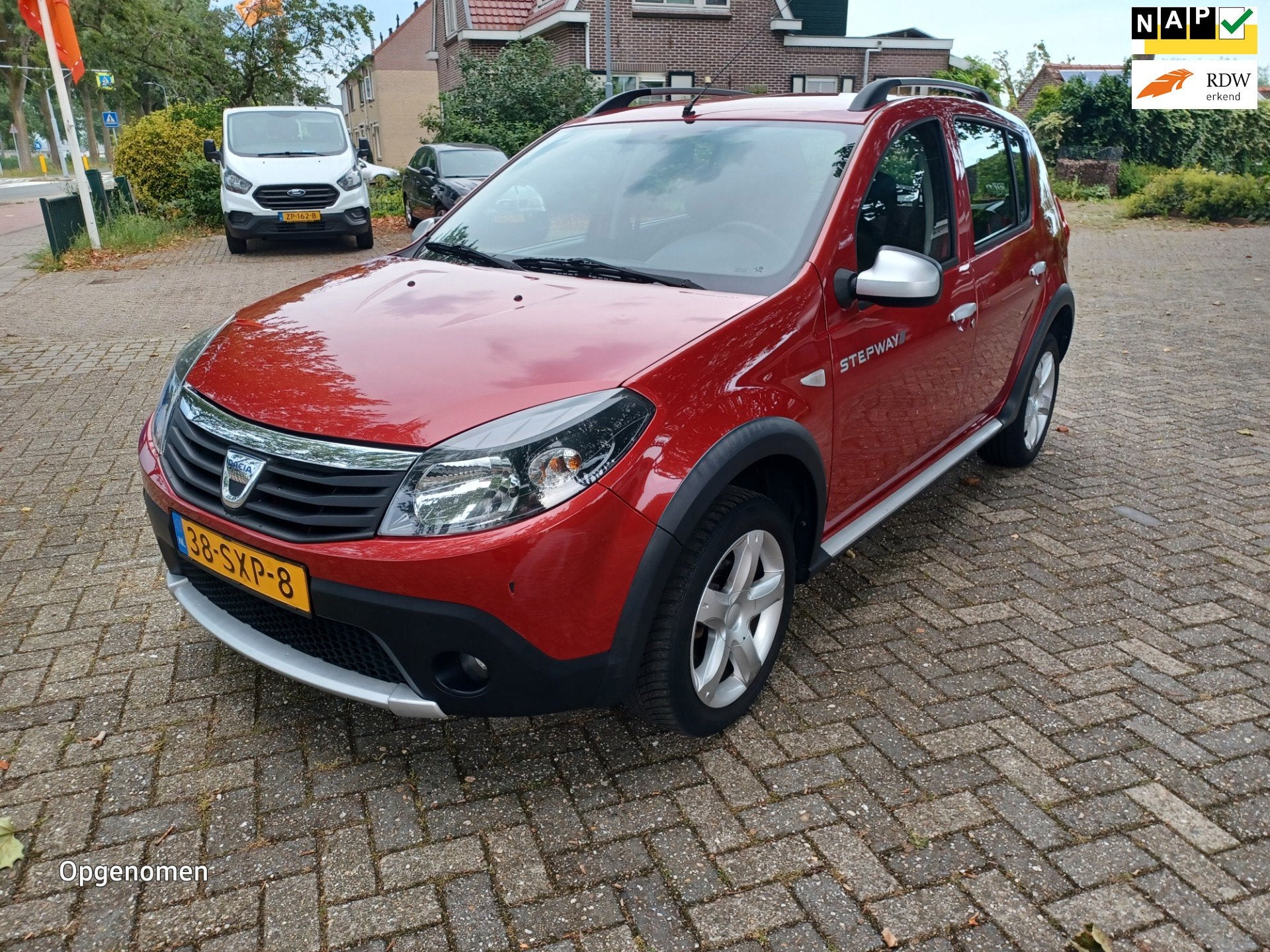 Dacia Sandero 1.6 Stepway, Auto's, Dacia, Stof, 4 cilinders, 49 €/maand, Bedrijf