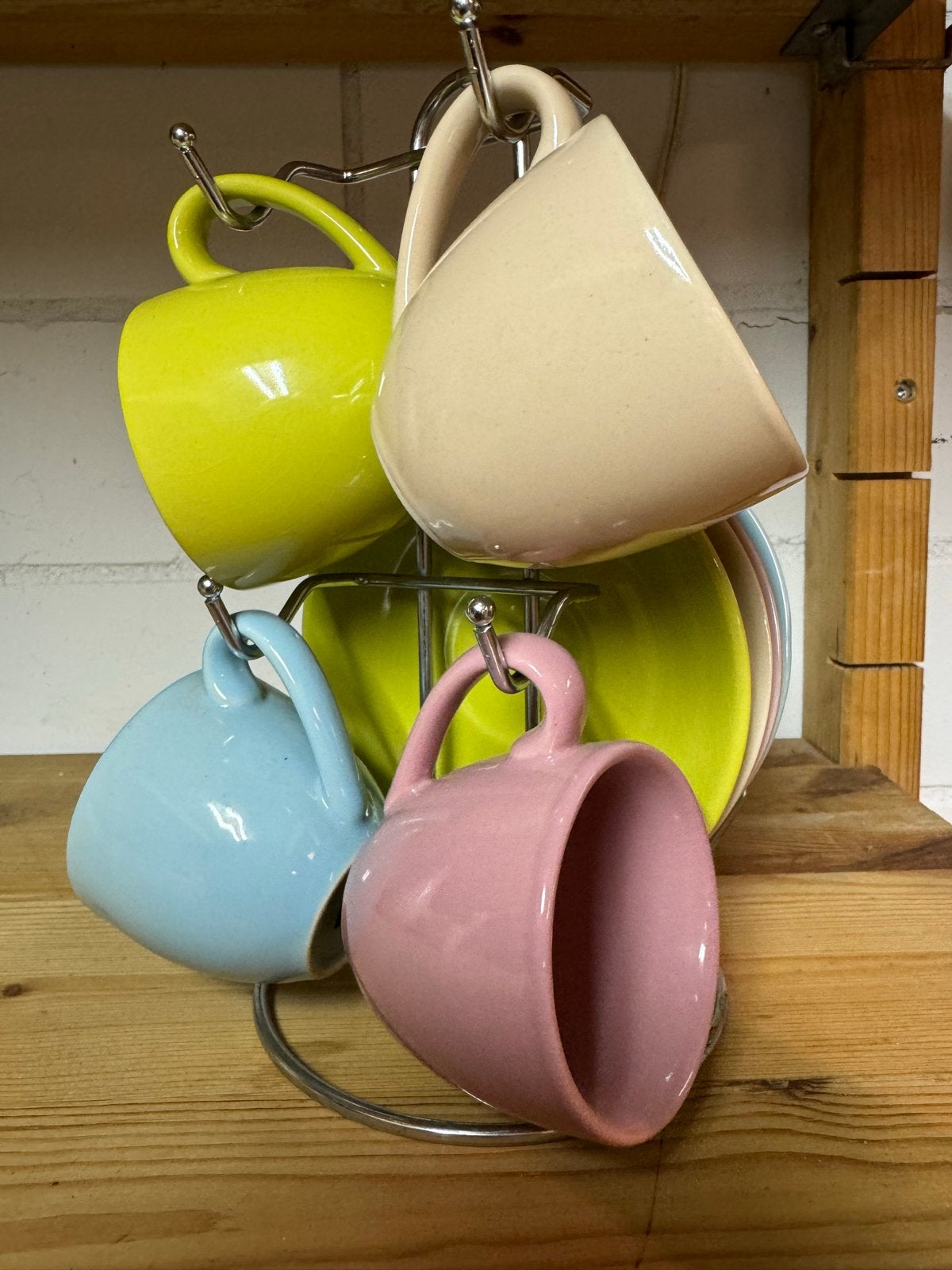 NIEUW Pt espresso kop en schotel set, 4 stuks, pastelkleuren, Overige merken, Keramiek, Nieuw, Ophalen of Verzenden