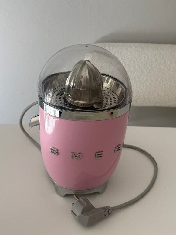 SMEG roze citruspers sinaasappelperser, Witgoed en Apparatuur, Ophalen of Verzenden, Gebruikt, Citruspers