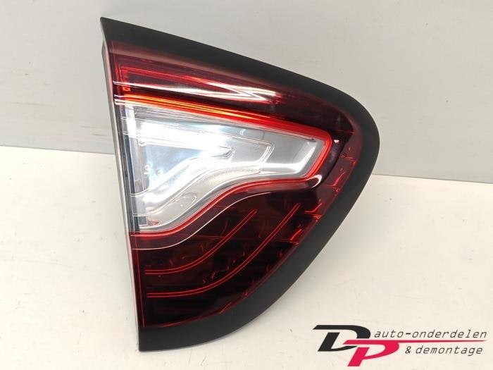 Achterlicht links van een Renault Captur, Gebruikt, -, Renault, -