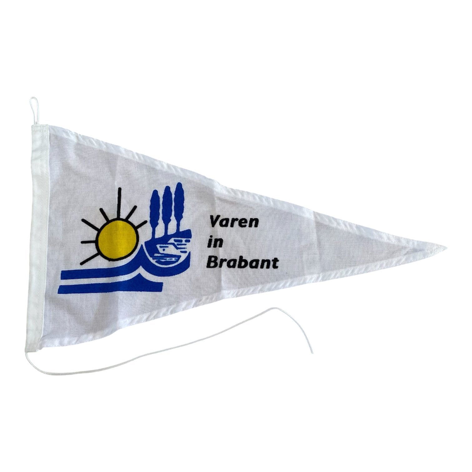Puntvlag / Wimpel "Varen in Brabant" – 32 x 55 cm, Diversen, Vlaggen en Wimpels, Ophalen of Verzenden, Nieuw