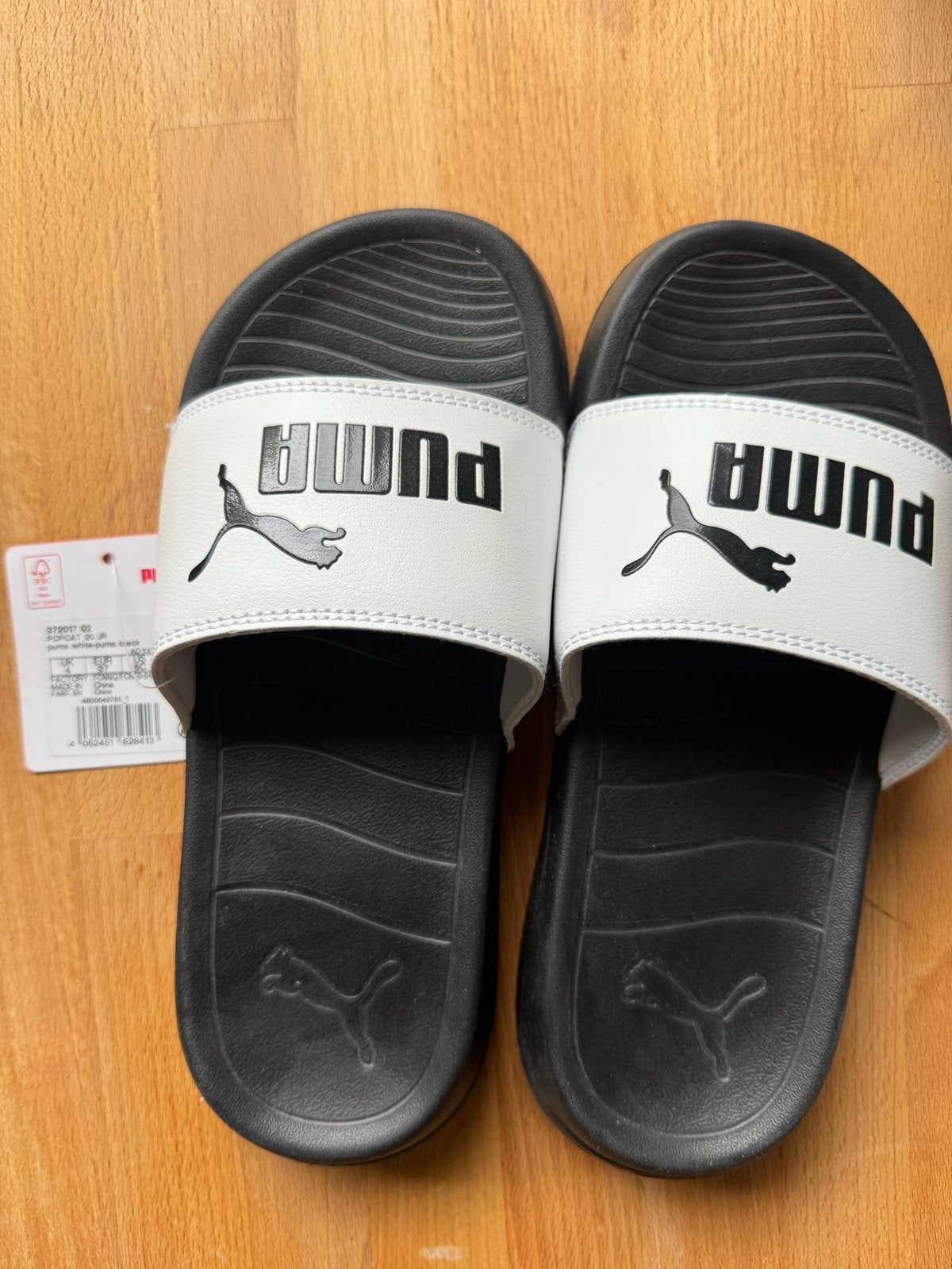 Puma badslippers wit/zwart - Maat 37 NIEUW, Zwart, Nieuw, Ophalen, Slippers