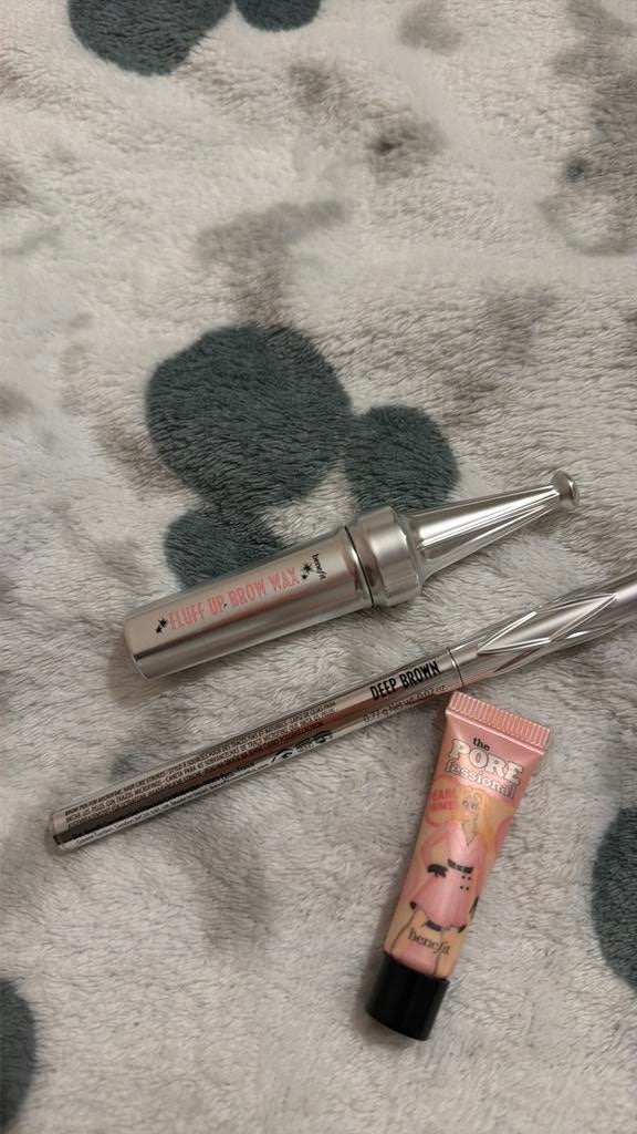 Benefit brow kit deep brown, Ophalen of Verzenden, Zo goed als nieuw, Bruin, Ogen