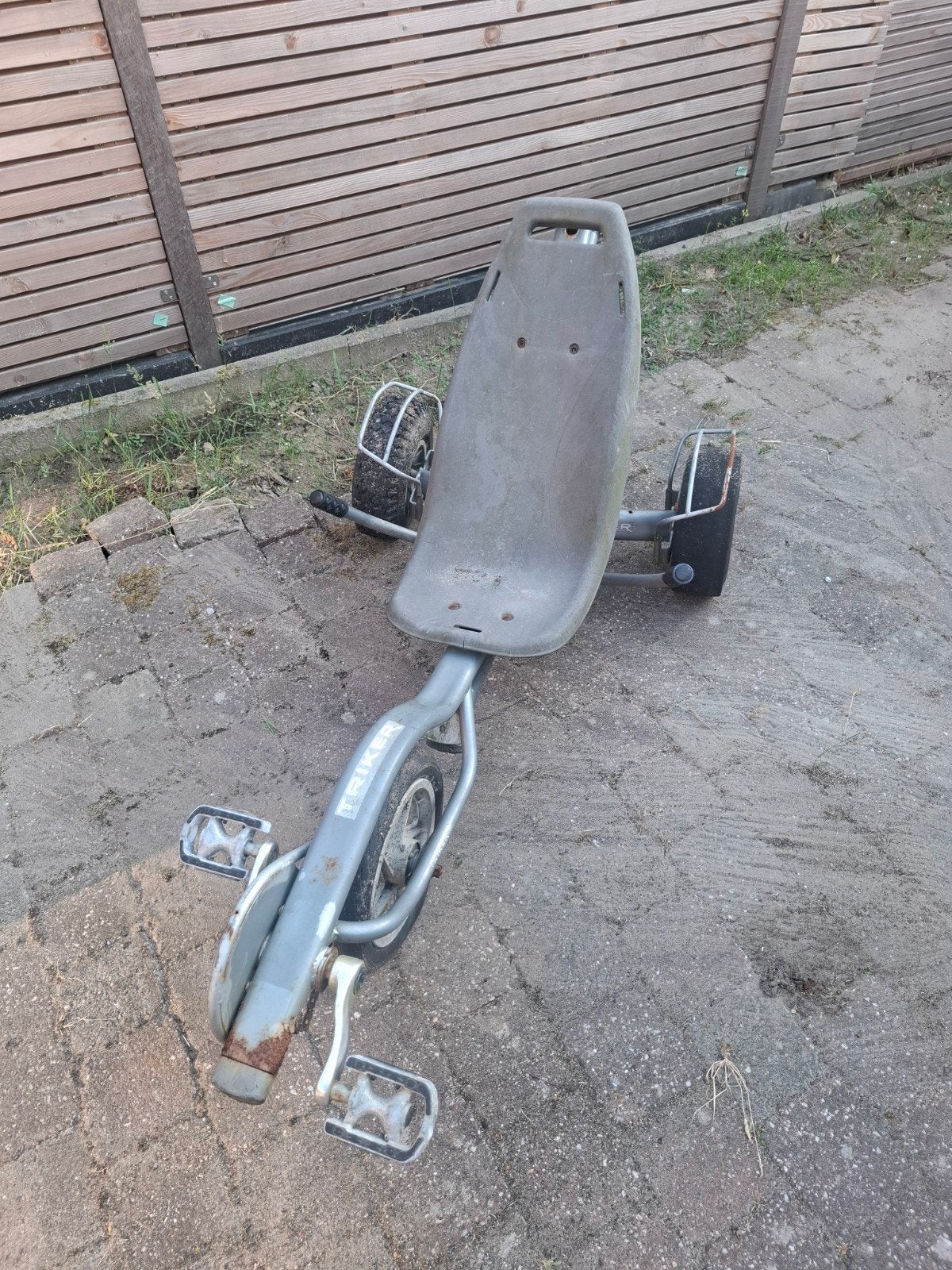 Triker driewieler - opknapper! GRATIS AFHALEN, Ophalen, Gebruikt, Trapvoertuig