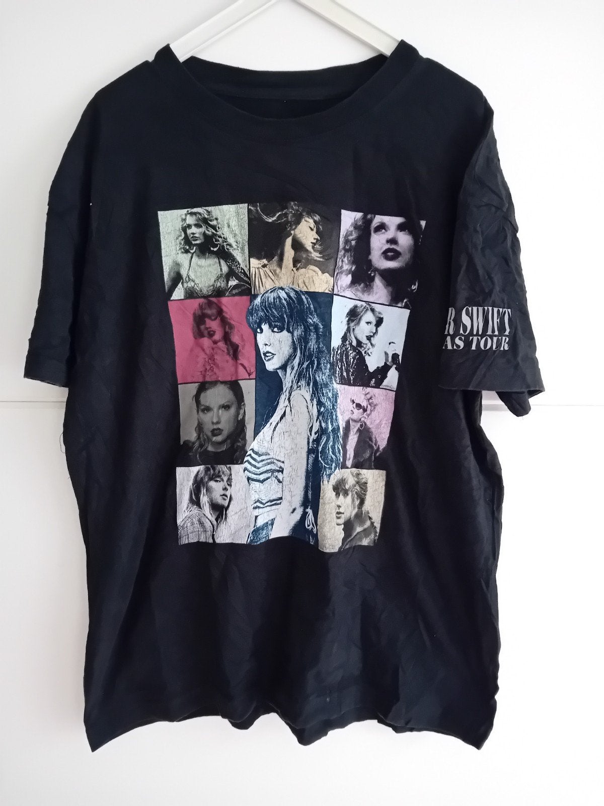 Taylor Swift The Eras Tour T-shirt Maat M Zwart, Ophalen of Verzenden, Gebruikt, Kleding