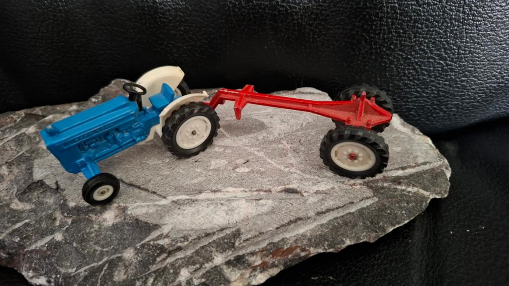Ford 5000 van Majorette, Ophalen of Verzenden, 1:32 tot 1:50, Auto, Overige merken
