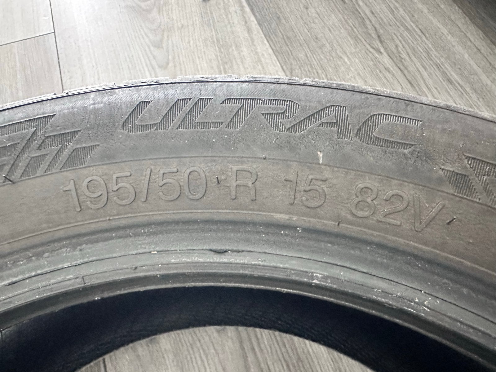 Autobanden 2 zomerbanden en 2 winterbanden (195/50 R15), Ophalen, Gebruikt
