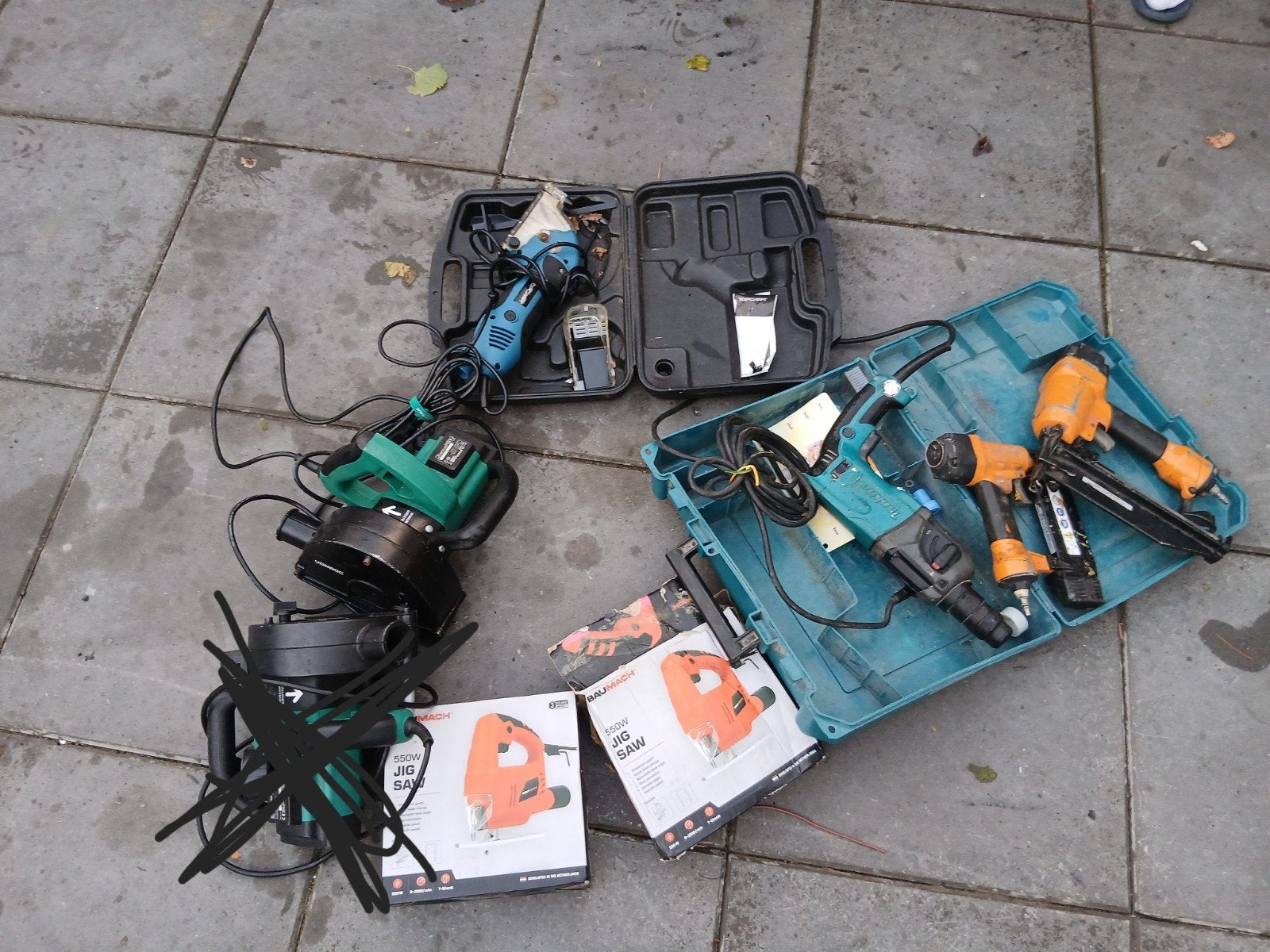 Diverse gereedschappen: Boormachine, Zaagmachines, Tackers, Doe-het-zelf en Verbouw, Ophalen, Gebruikt