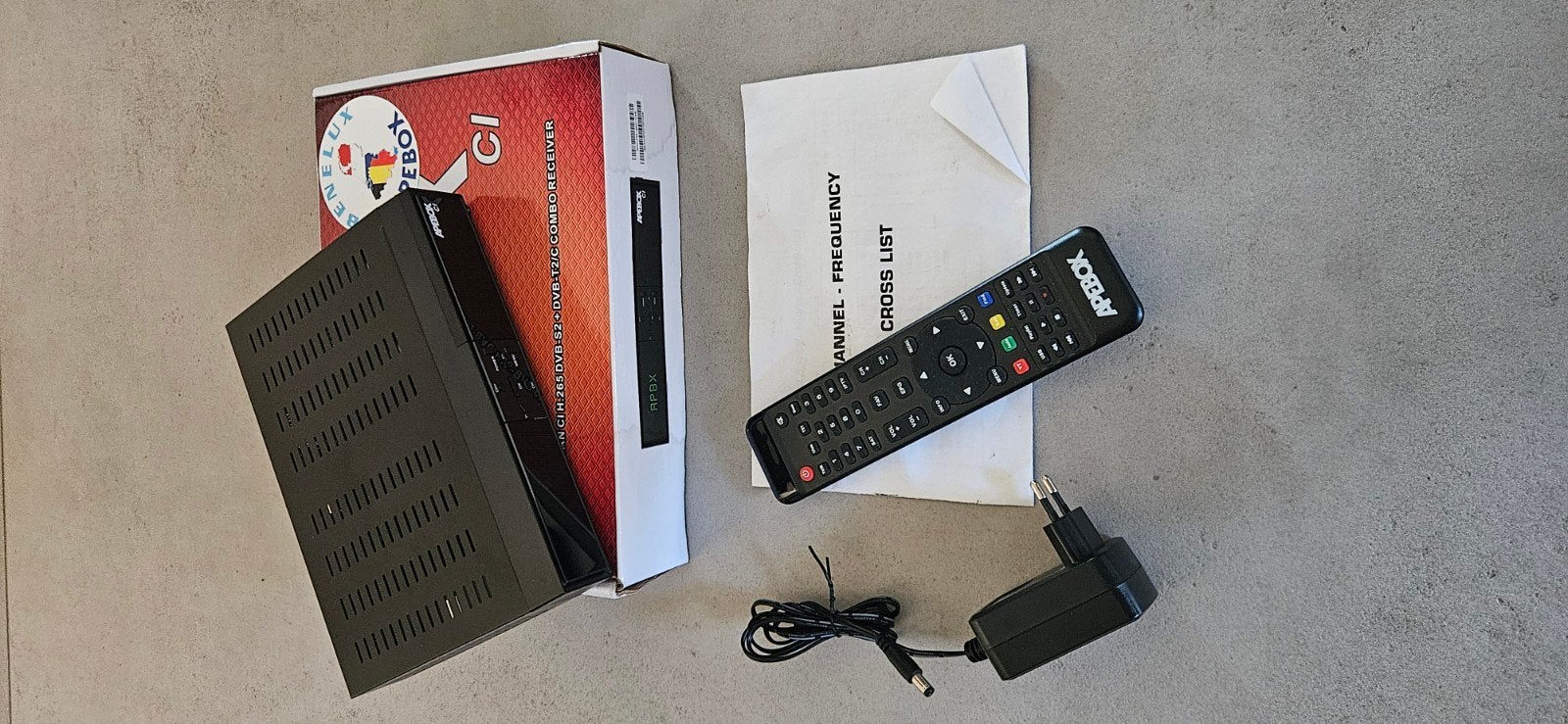 Satelliet ontvanger Apebox C1, Audio, Tv en Foto, Schotelantennes, Ophalen of Verzenden, Nieuw, (Schotel)antenne-accessoires, Overige merken