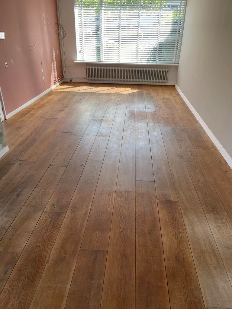 Dubbelgerookte massief Eikenhouten vloer; 50M2, Doe-het-zelf en Verbouw, Vloerdelen en Plavuizen, Ophalen, Gebruikt, Vloerdelen of -planken