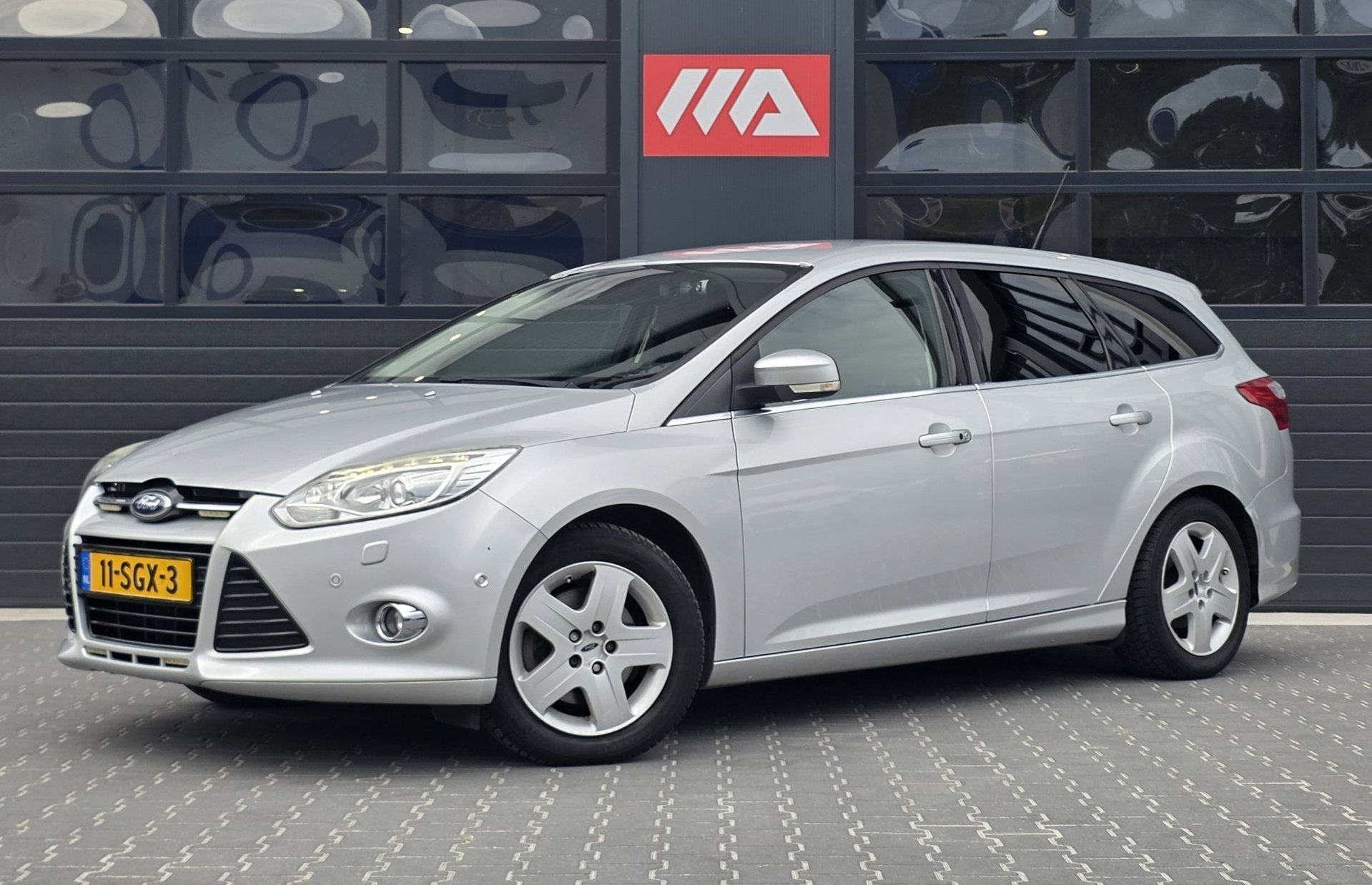 Ford Focus Wagon 1.6 EcoBoost Titanium | SONY | TREKHAAK | S, Gebruikt, Zwart, 4 cilinders, Origineel Nederlands